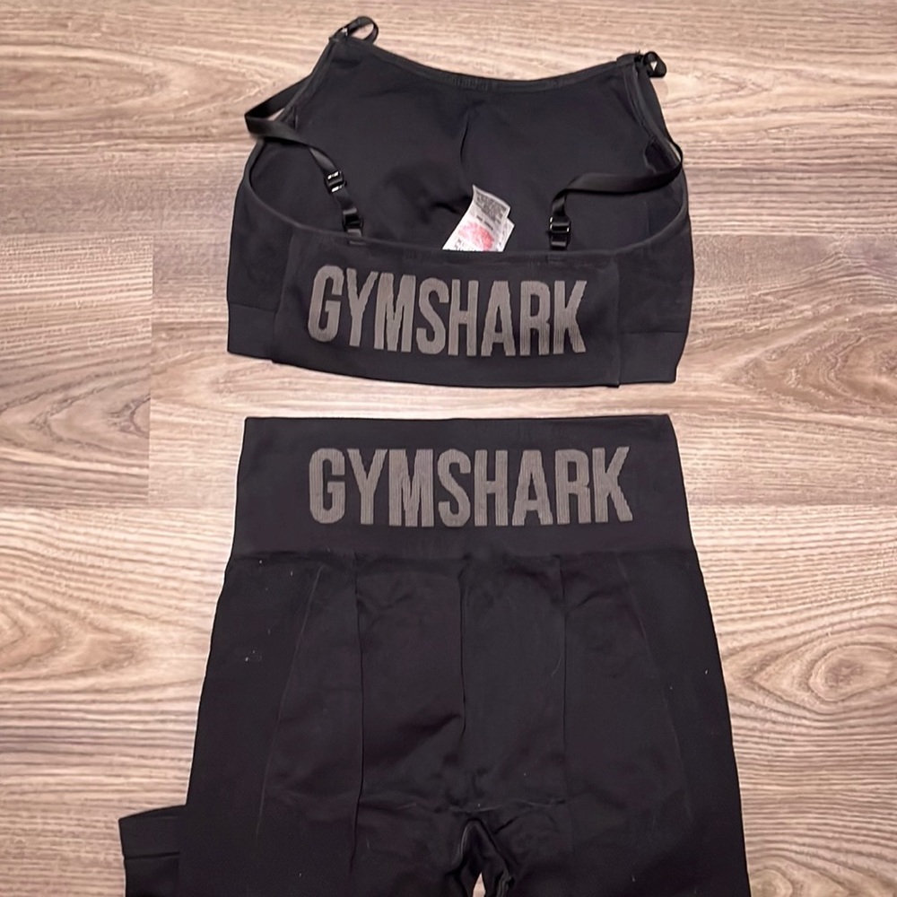 Gymshark Flex black Leggings and Sport bra set